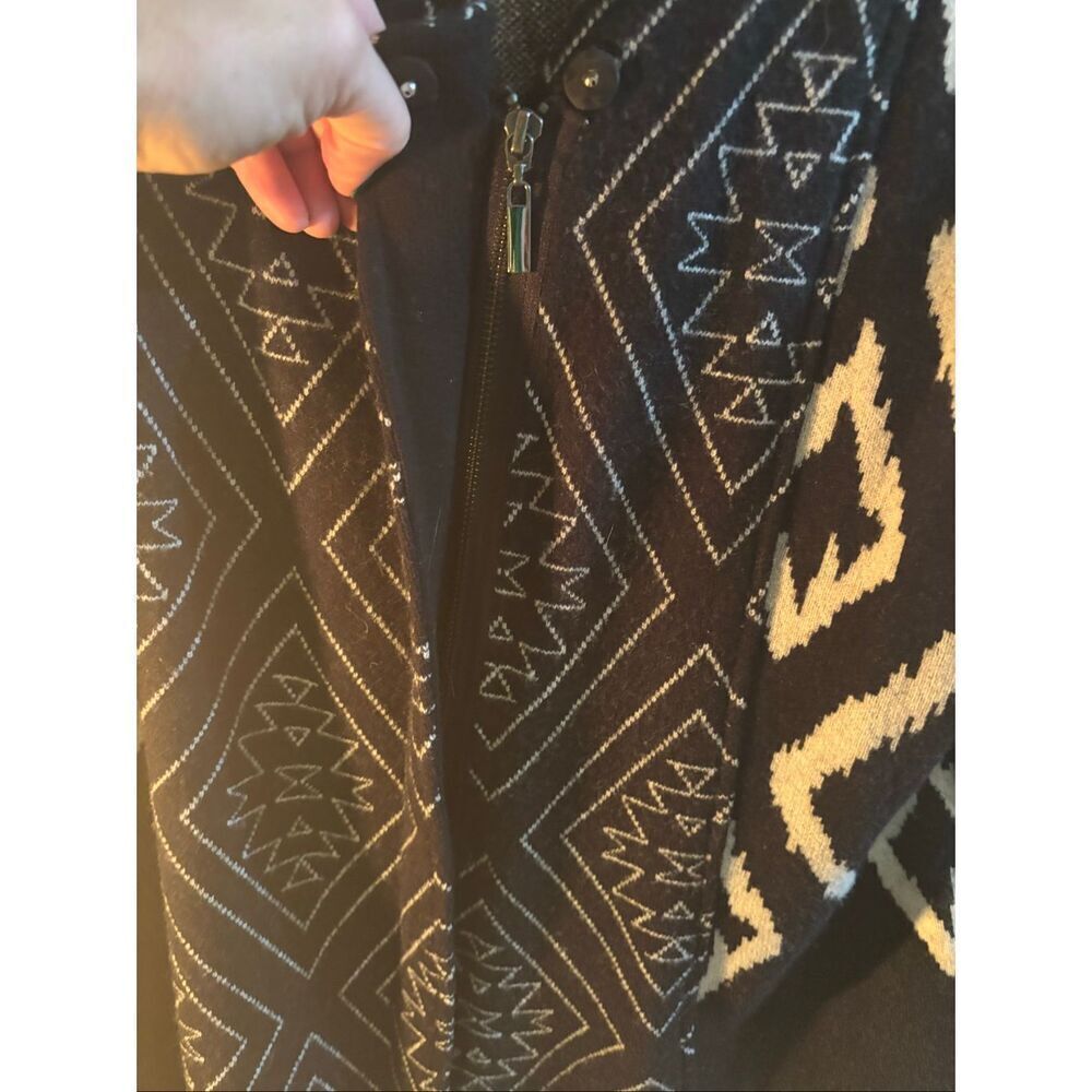 Pendleton Lambswool Cardigan - Picture 5 of 5